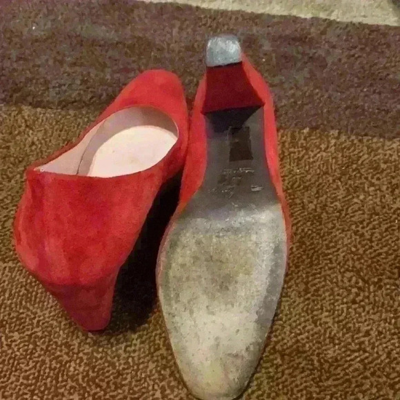 Castaner Red Suede Pumps - Picture 5 of 5